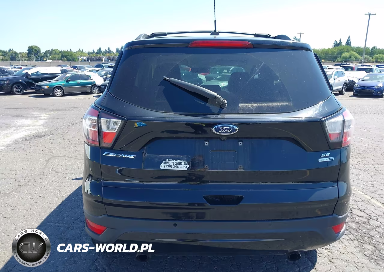 2017 Ford Escape Se VIN:1FMCU9GD9HUD42884 - 16