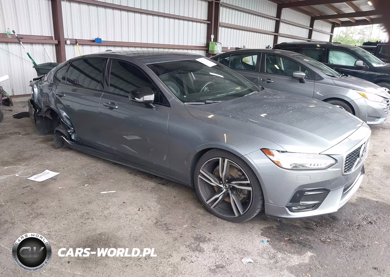 2020 Volvo S90 T6 R-Design – zdjęcie 1 z 16