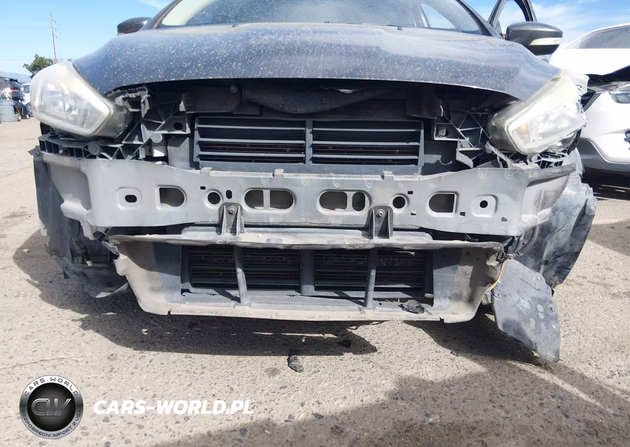 2016 Ford Focus Titanium VIN:1FADP3N29GL315936 - 6