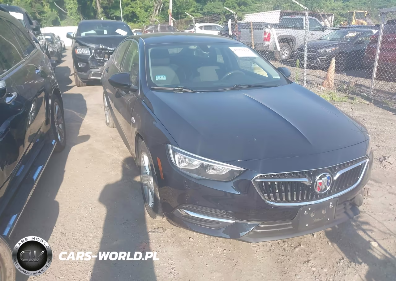 2018 Buick Regal Sportback Preferred – zdjęcie 1 z 17