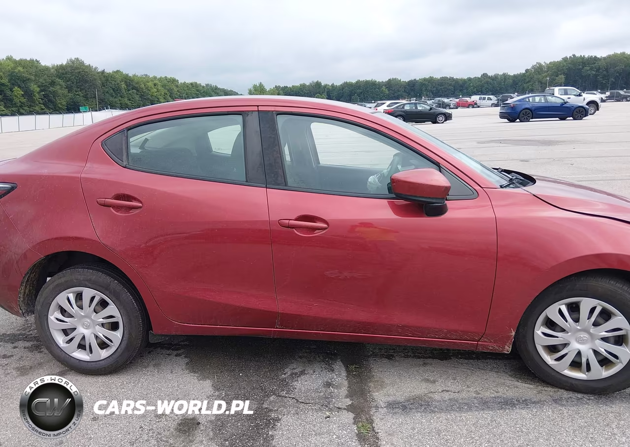 2019 Toyota Yaris L VIN:3MYDLBYV7KY526463 - 14