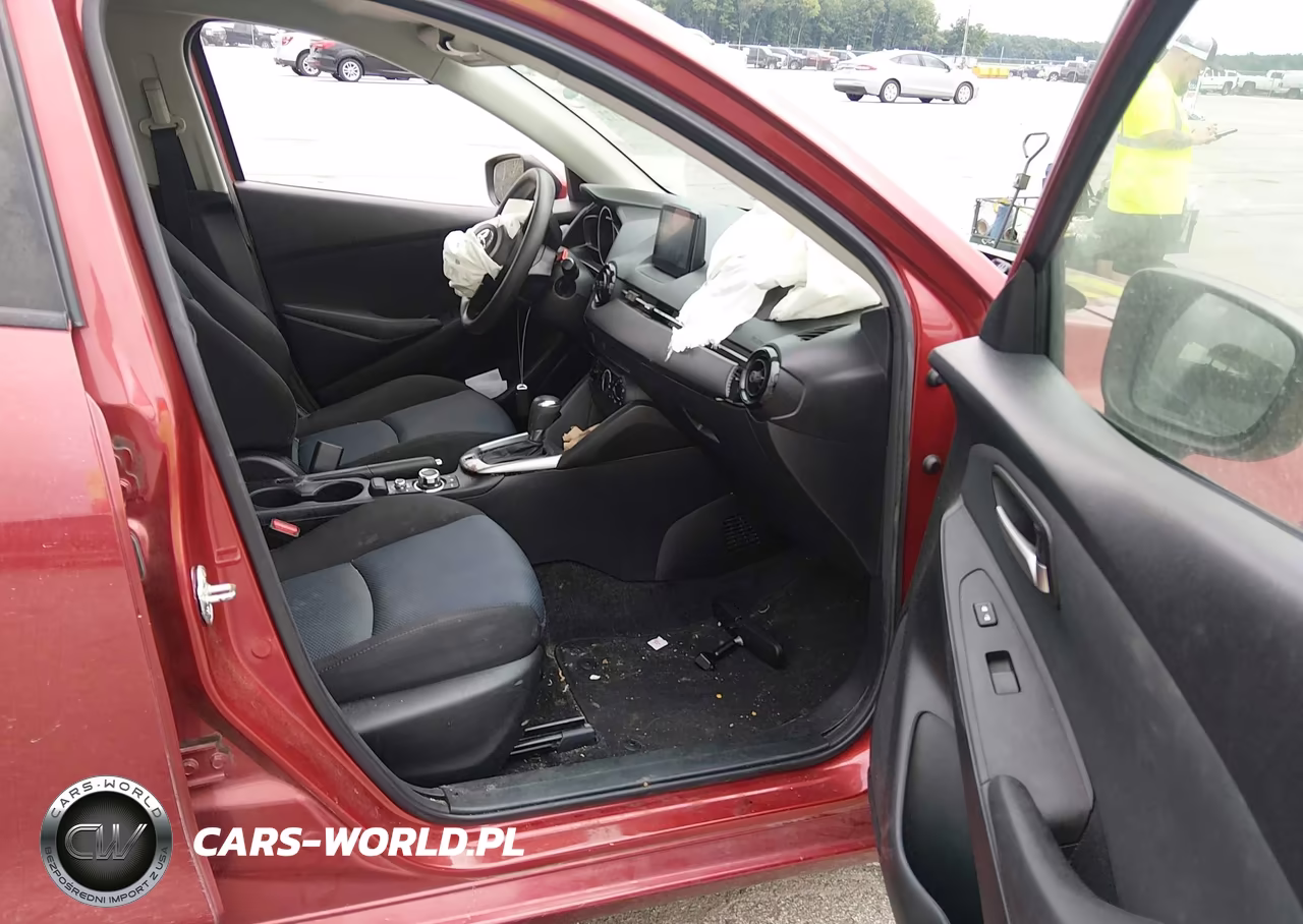 2019 Toyota Yaris L VIN:3MYDLBYV7KY526463 - 5