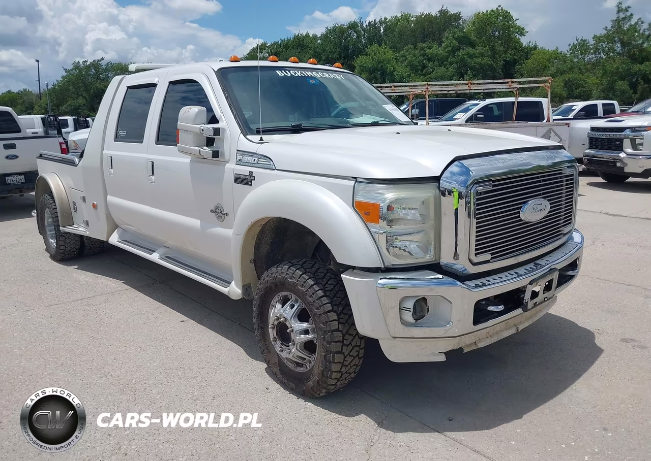 2015 Ford F-350 Lariat – zdjęcie 1 z 21