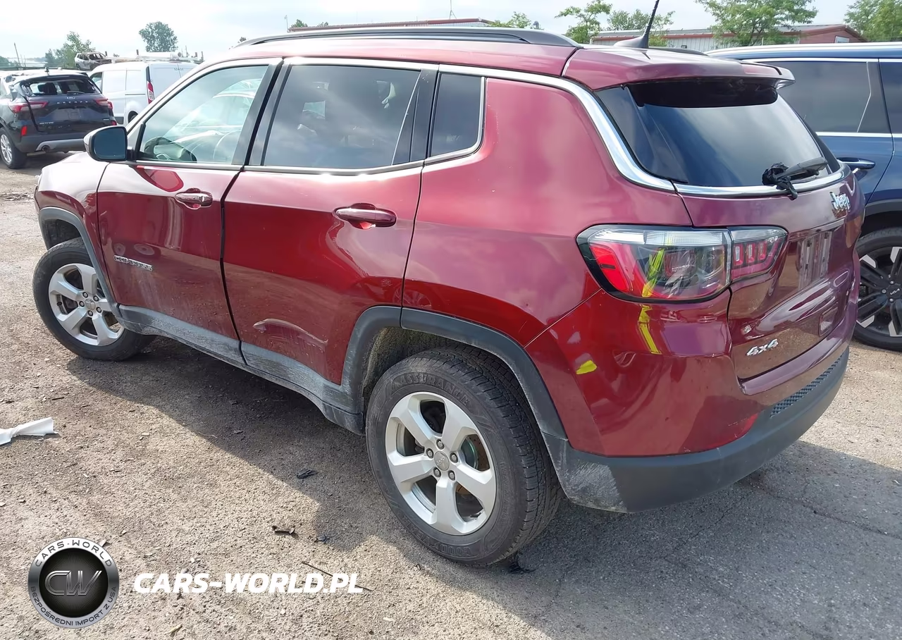 2021 Jeep Compass Latitude 4X4 VIN:3C4NJDBB3MT502776 - 3