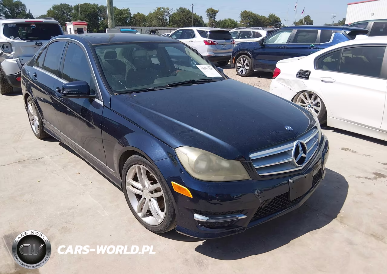 2013 Mercedes-Benz C 250 Sport