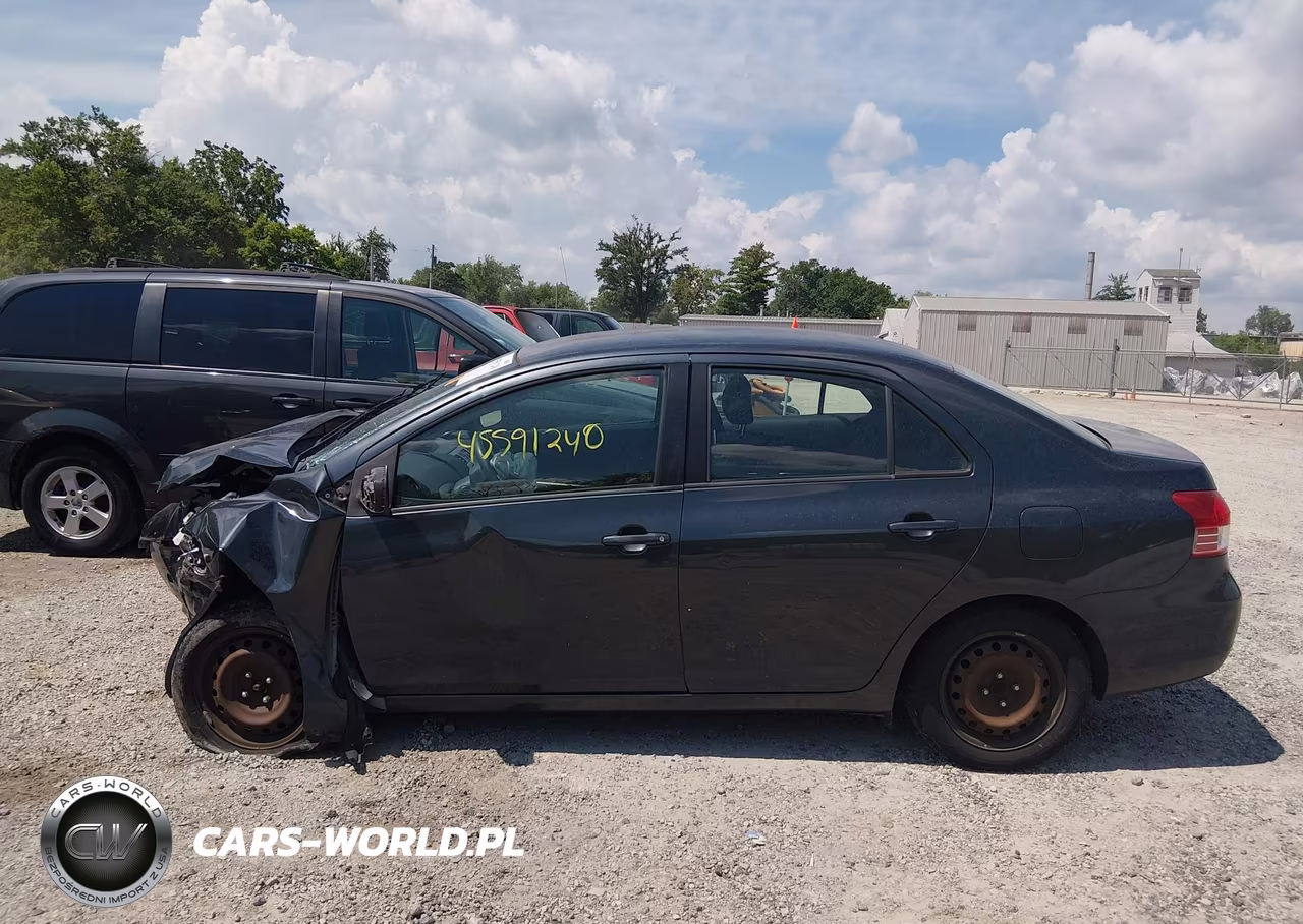 2011 Toyota Yaris VIN:JTDBT4K34BL000860 - 15