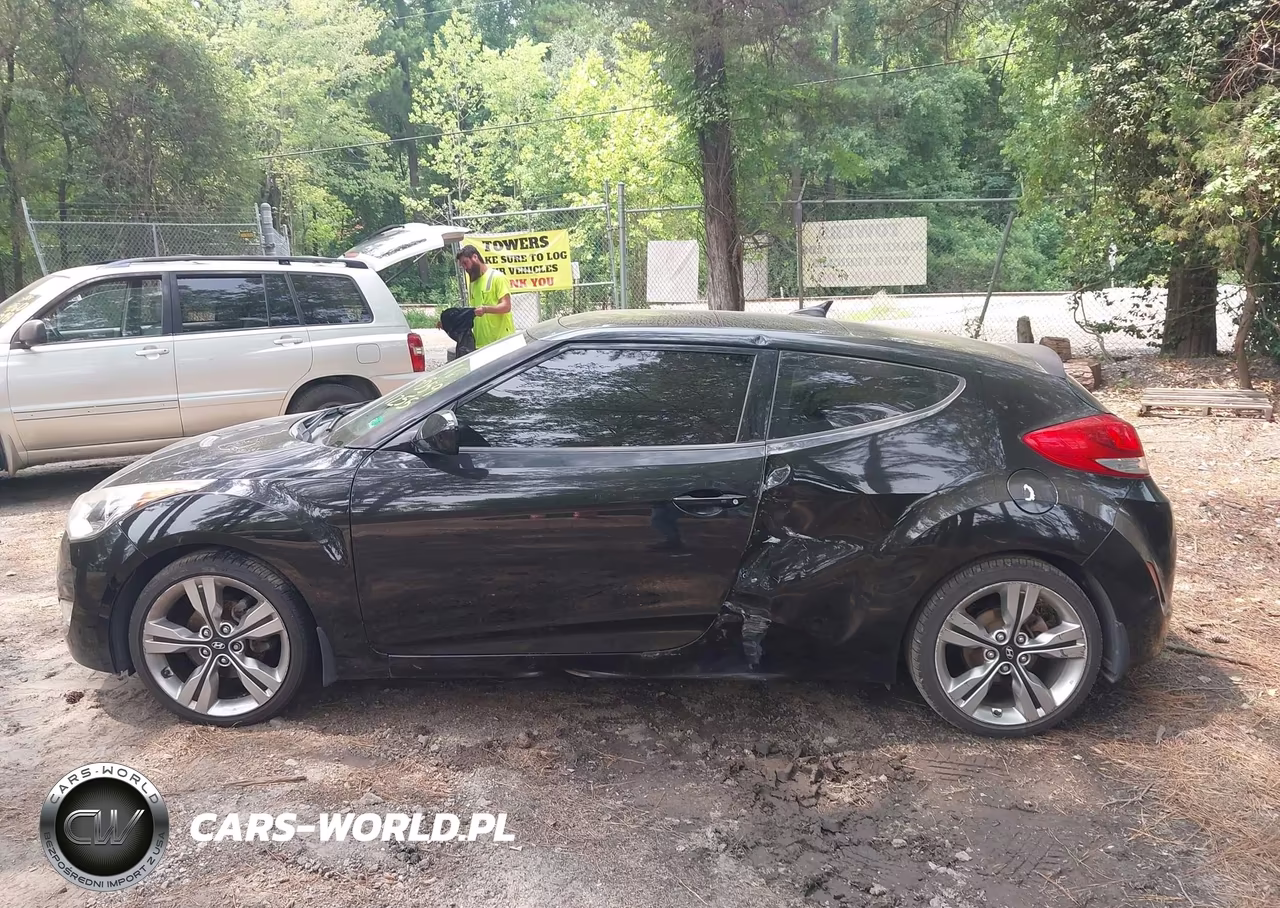 2012 Hyundai Veloster Base W-Black VIN:KMHTC6ADXCU065505 - 14