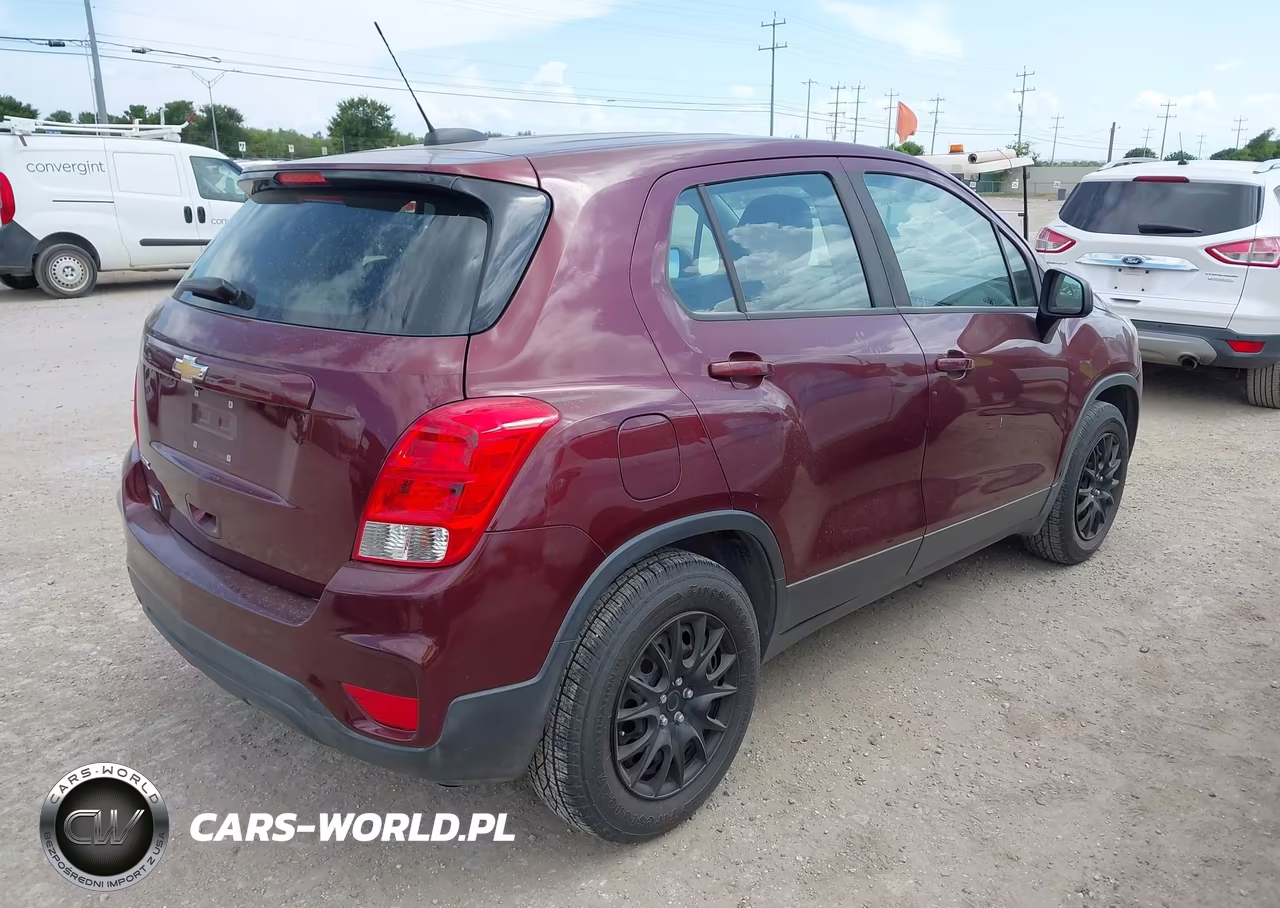 2017 Chevrolet Trax Ls VIN:3GNCJKSB7HL272703 - 4