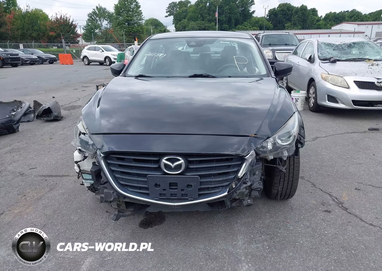 2018 Mazda Mazda3 Touring VIN:3MZBN1V32JM261581 - 12