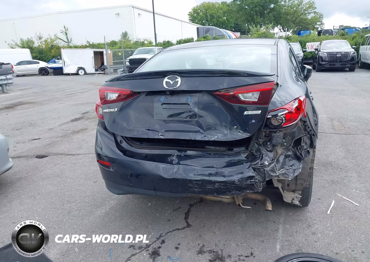 2018 Mazda Mazda3 Touring VIN:3MZBN1V32JM261581 - 16
