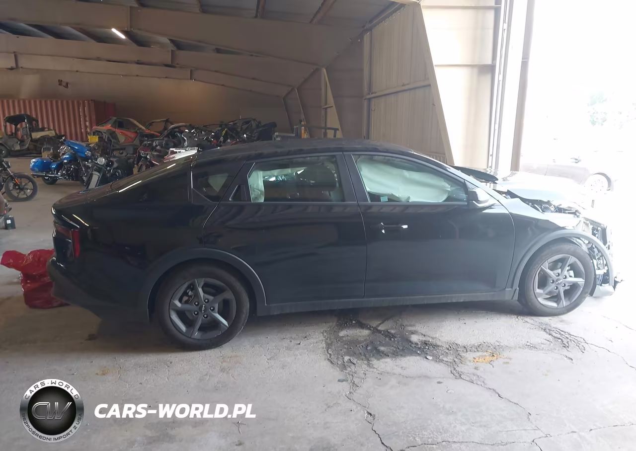 2026 Kia K4 Lxs VIN:3KPFT4DE8TE273956 - 14
