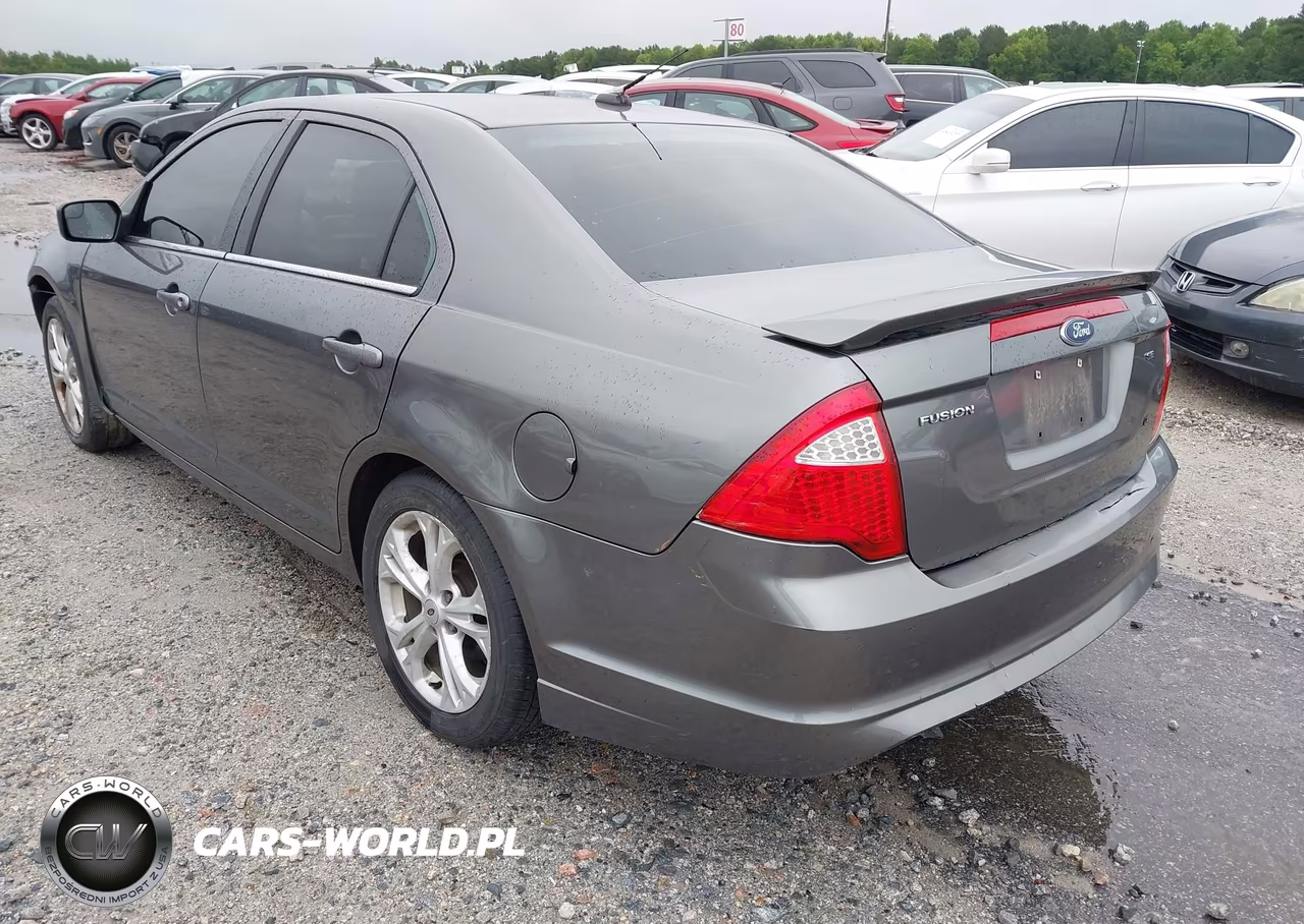 2012 Ford Fusion Se VIN:3FAHP0HA0CR135274 - 3