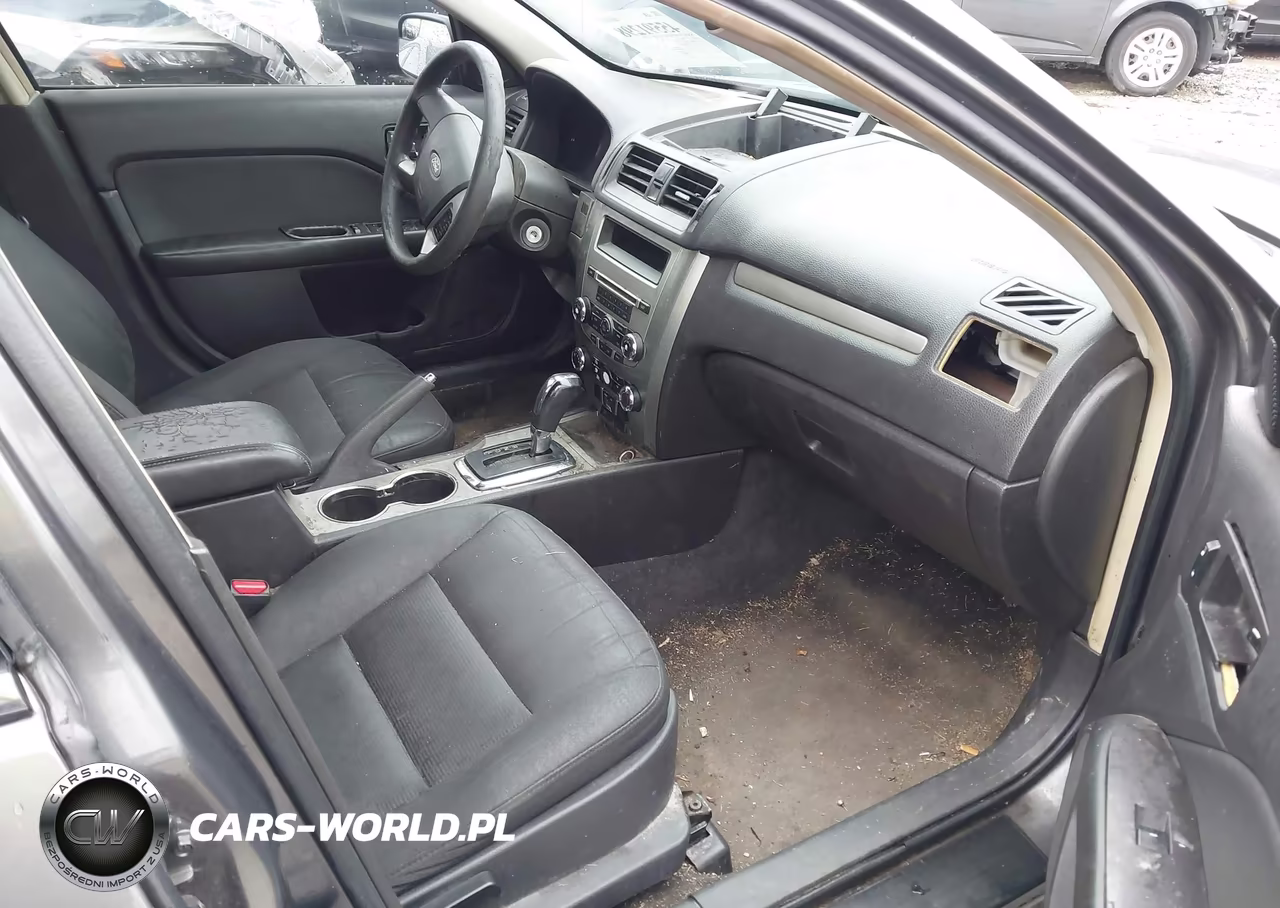 2012 Ford Fusion Se VIN:3FAHP0HA0CR135274 - 5