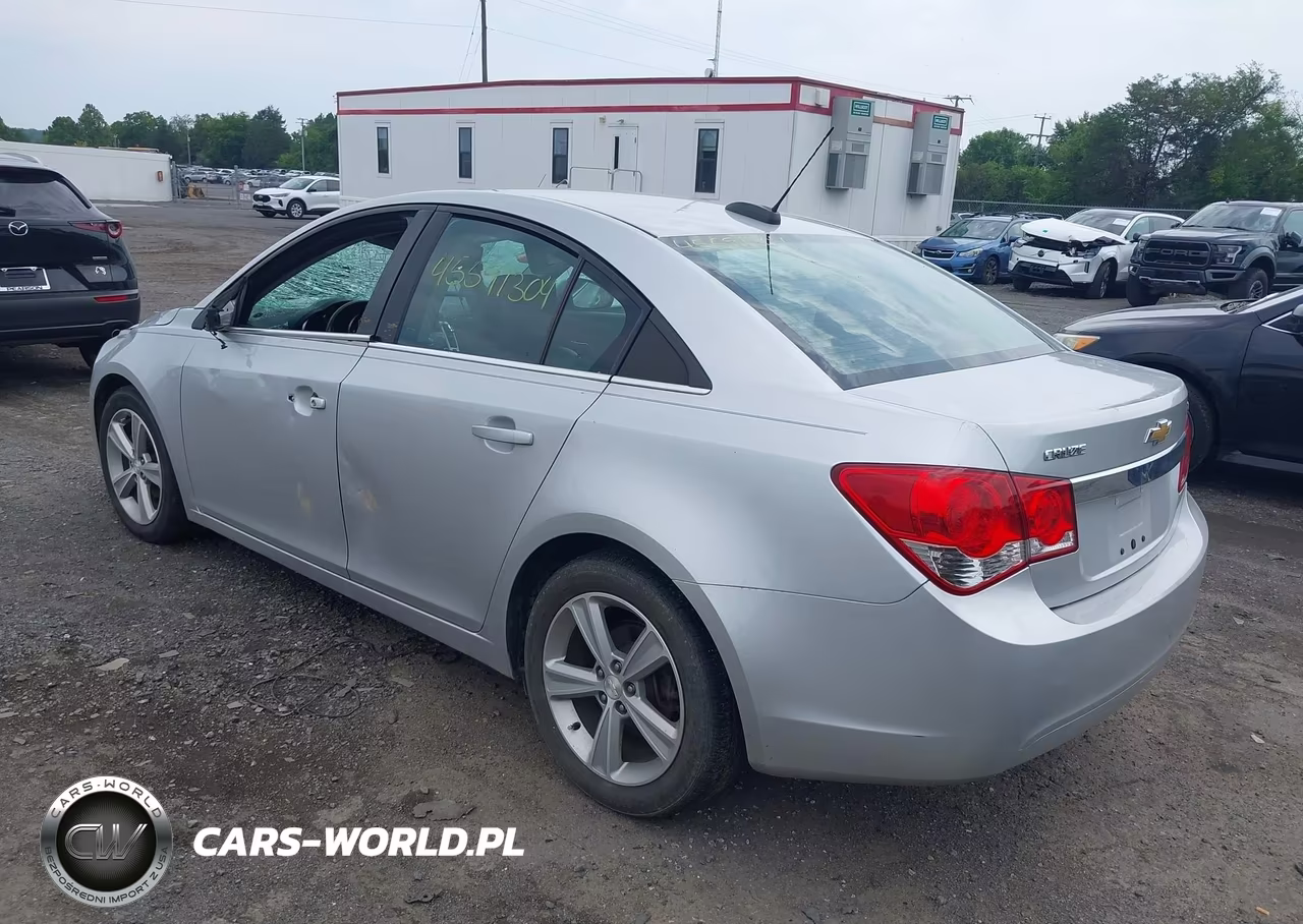 2015 Chevrolet Cruze 2Lt Auto VIN:1G1PE5SB2F7217571 - 3