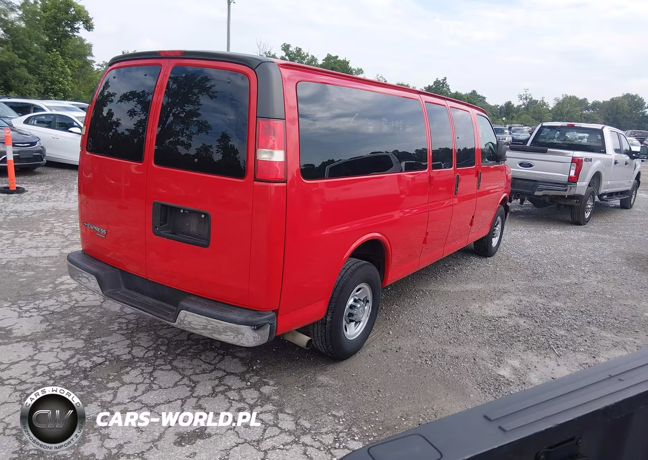 2016 Chevrolet Express 3500 Lt VIN:1GAZGPFF4G1253116 - 4
