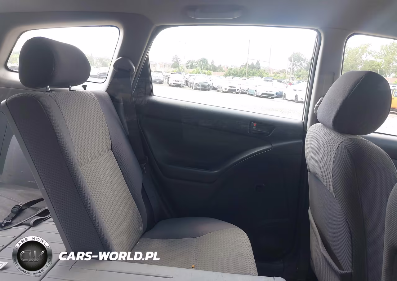 2007 Toyota Matrix VIN:2T1KR32E37C641829 - 8