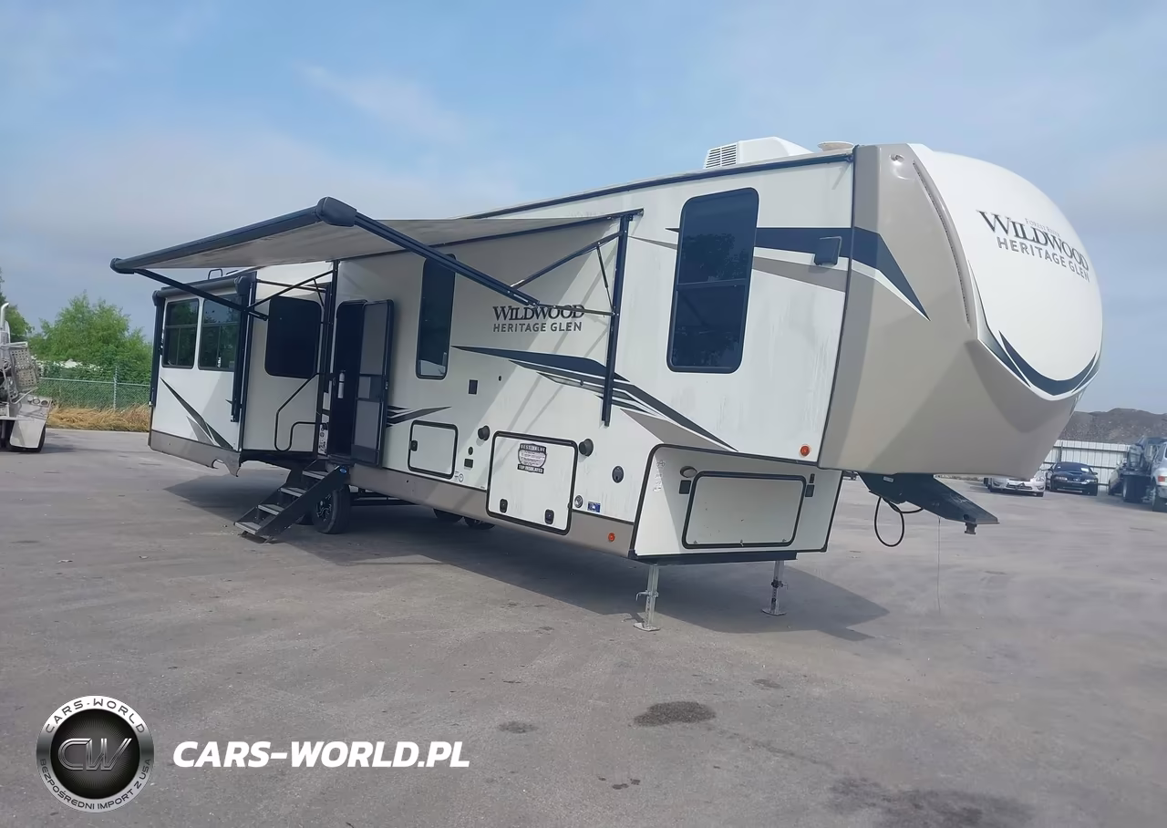 2022 Forest River Wildwood 369Bl