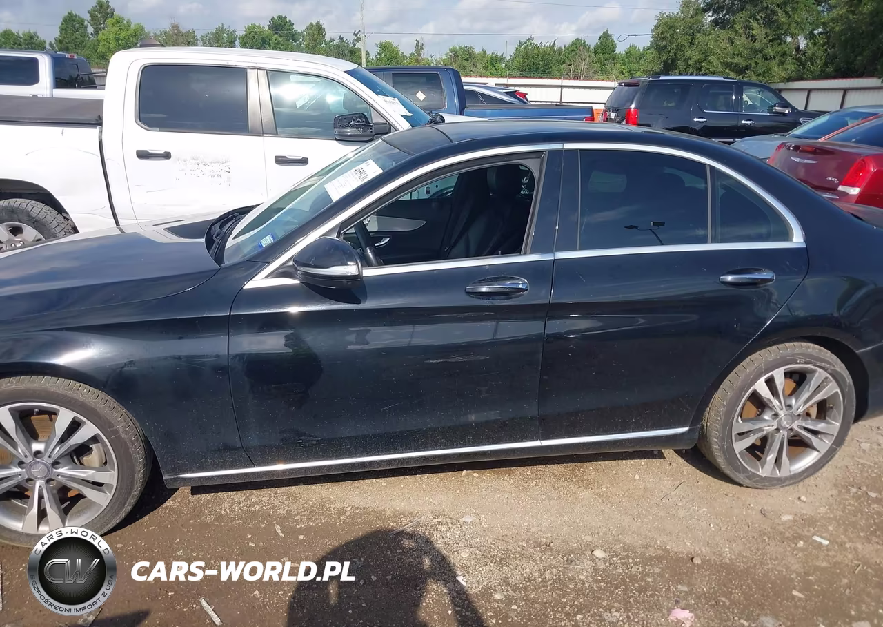 2015 Mercedes-Benz C 300 4Matic VIN:55SWF4KB8FU010217 - 14