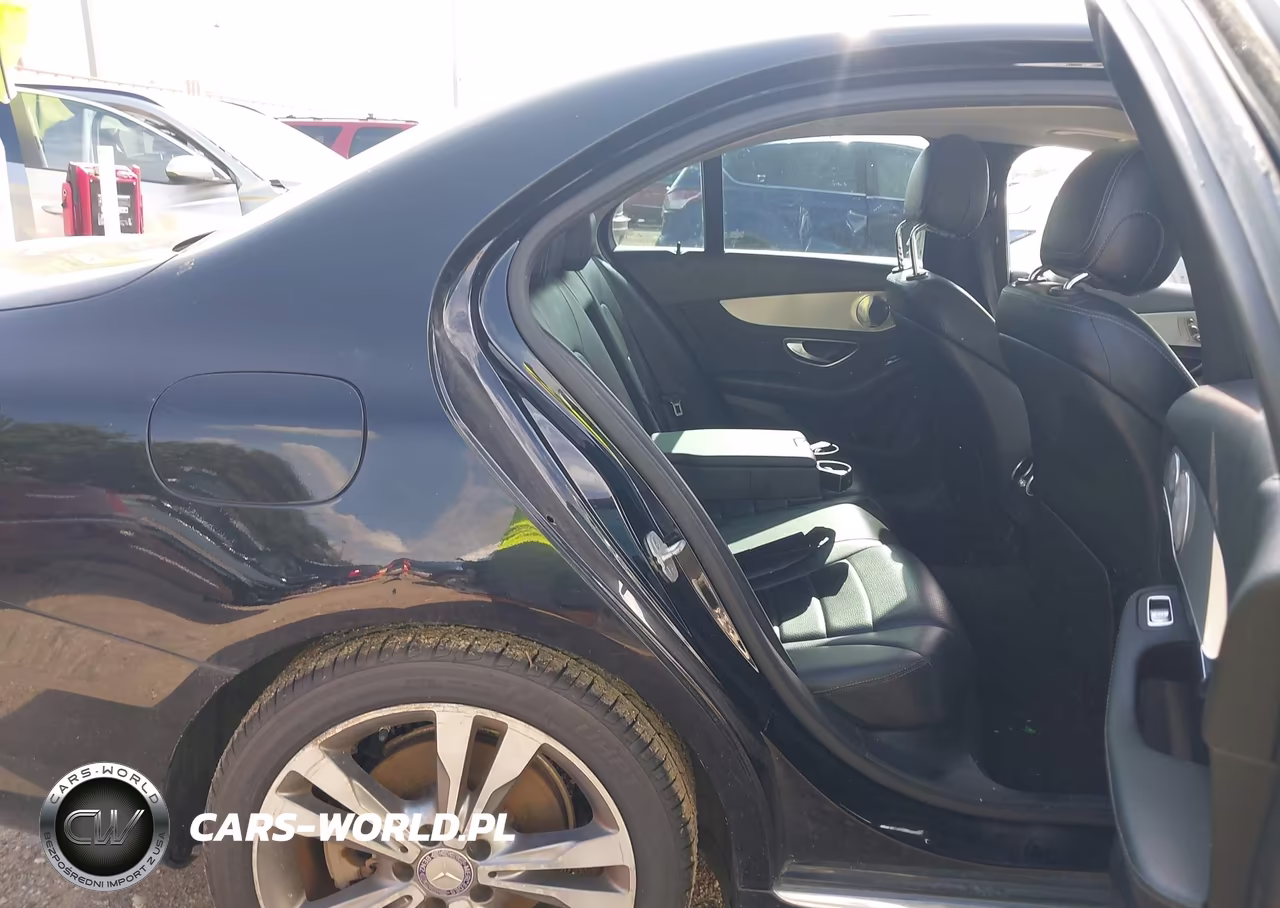 2015 Mercedes-Benz C 300 4Matic VIN:55SWF4KB8FU010217 - 8