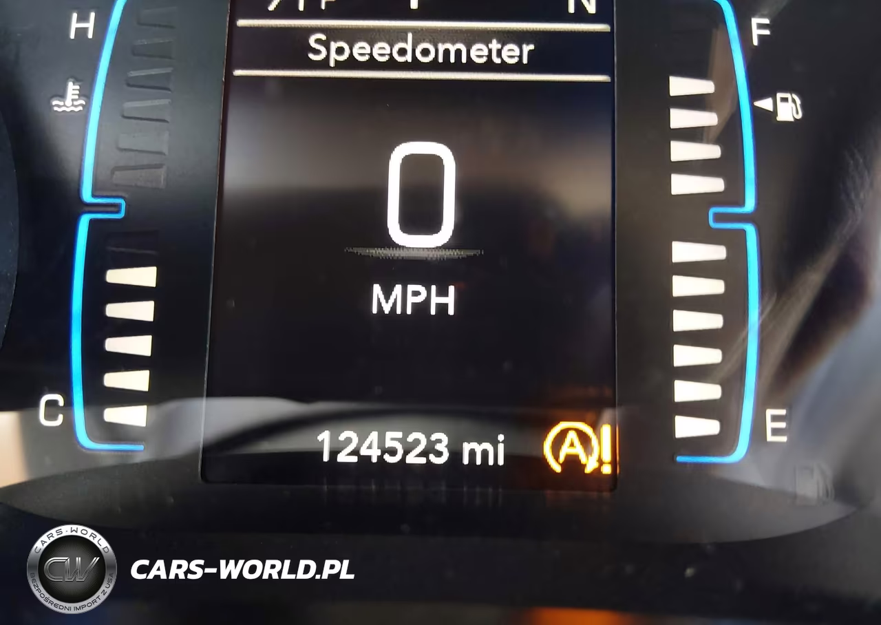 2017 Chrysler Pacifica Touring Plus VIN:2C4RC1BG3HR771827 - 15
