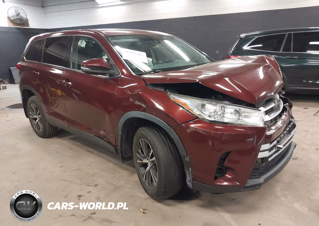 2019 Toyota Highlander Le – zdjęcie 1 z 19