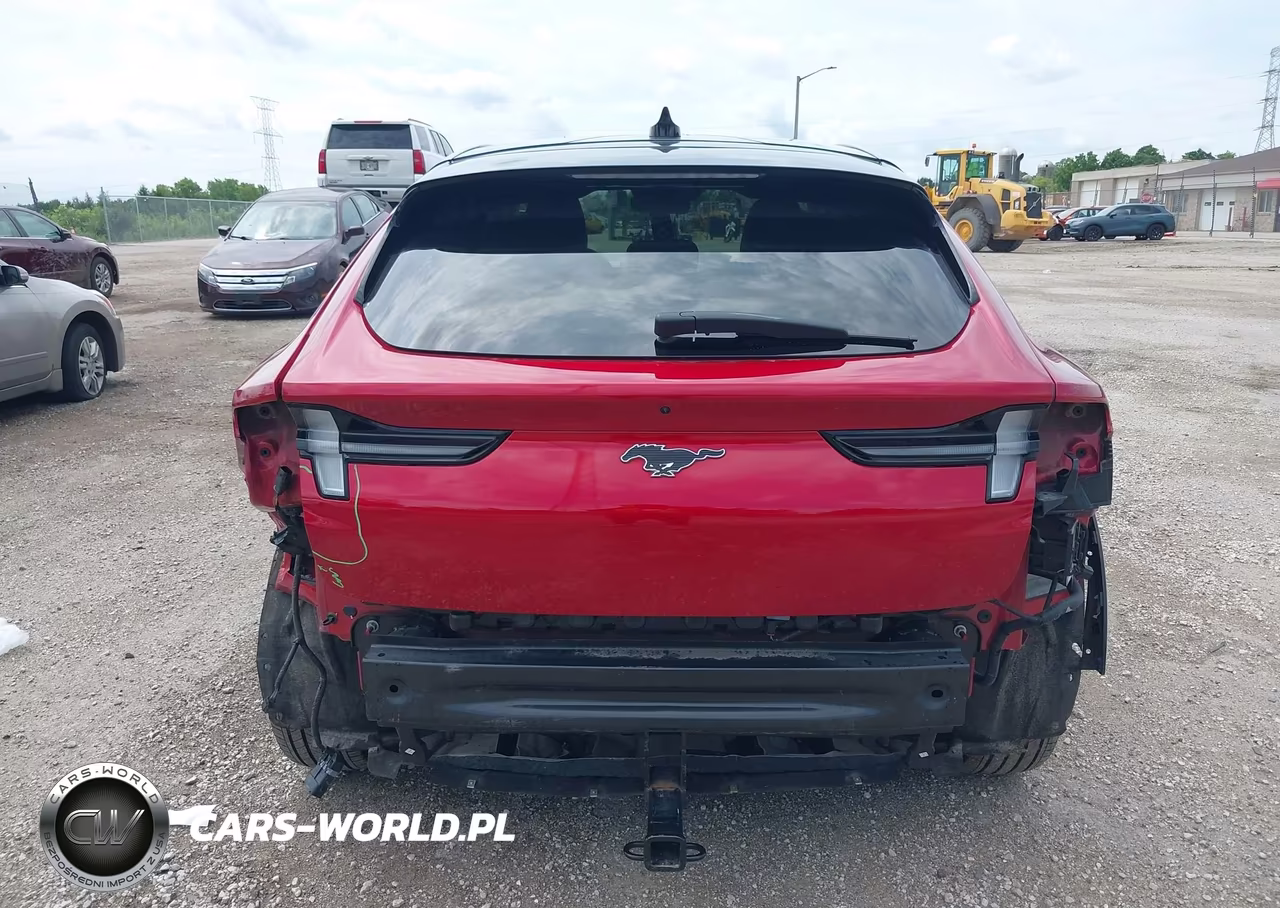 2021 Ford Mustang Mach-E Premium VIN:3FMTK3SU0MMA51263 - 16
