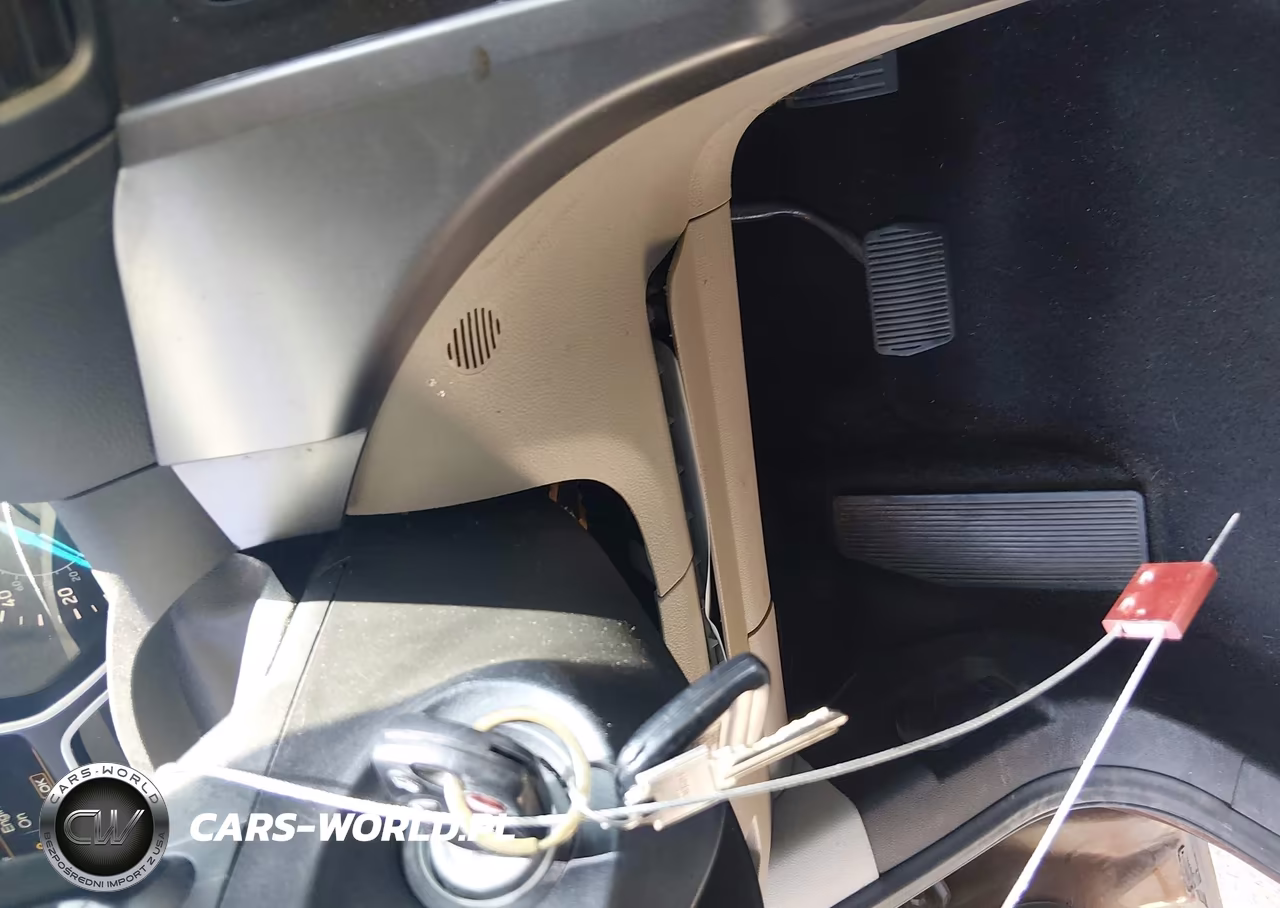 2017 Ford Escape Se VIN:1FMCU9G98HUA04114 - 11
