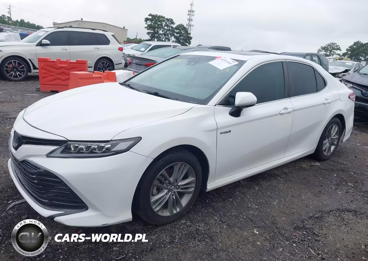 2018 Toyota Camry Hybrid Le VIN:4T1B31HK2JU502722 - 2