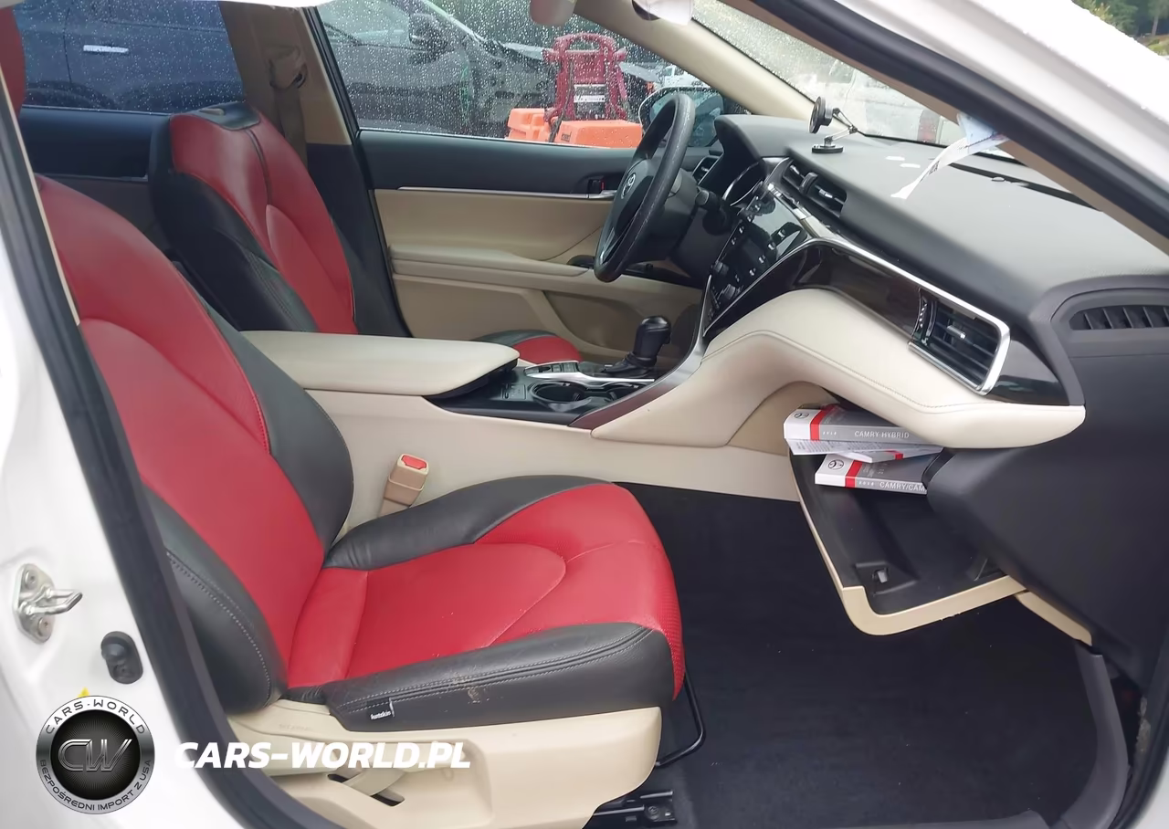 2018 Toyota Camry Hybrid Le VIN:4T1B31HK2JU502722 - 5