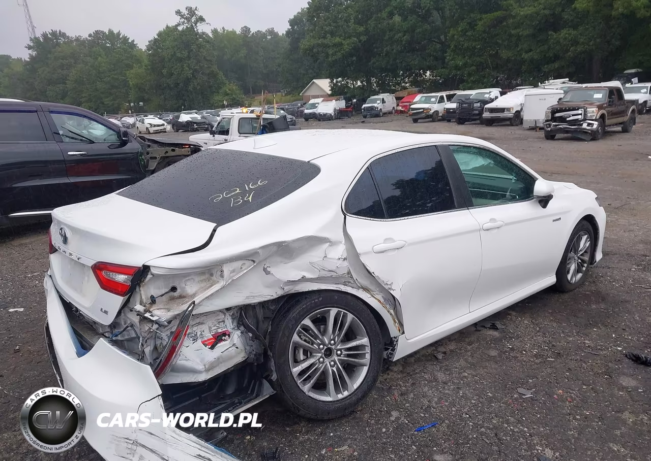 2018 Toyota Camry Hybrid Le VIN:4T1B31HK2JU502722 - 6