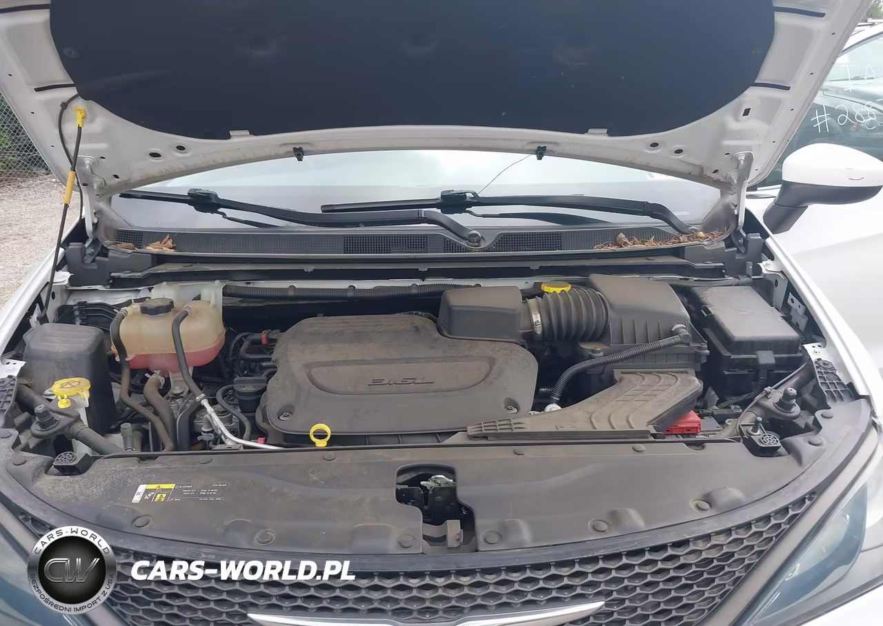 2020 Chrysler Voyager L VIN:2C4RC1AG4LR193201 - 10
