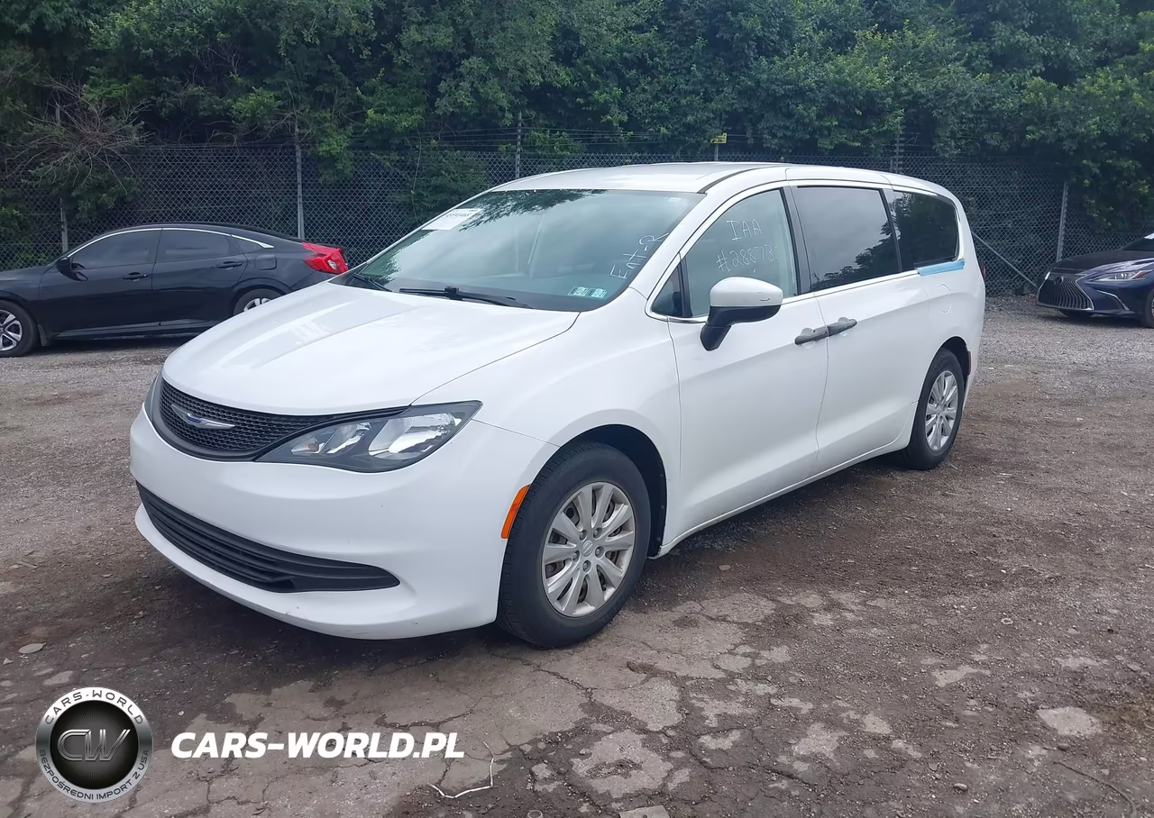 2020 Chrysler Voyager L VIN:2C4RC1AG4LR193201 - 2