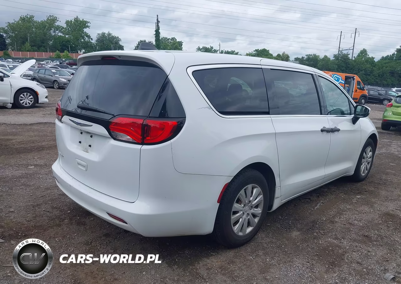 2020 Chrysler Voyager L VIN:2C4RC1AG4LR193201 - 4