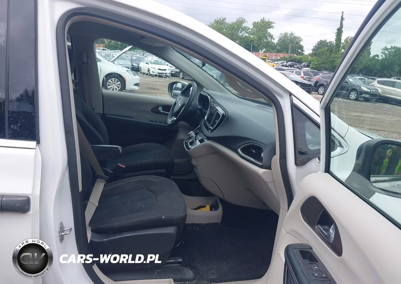 2020 Chrysler Voyager L VIN:2C4RC1AG4LR193201 - 5