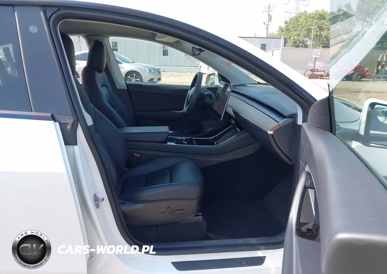 2021 Tesla Model Y Standard Range Rear-Wheel Drive VIN:5YJYGDED2MF105910 - 5