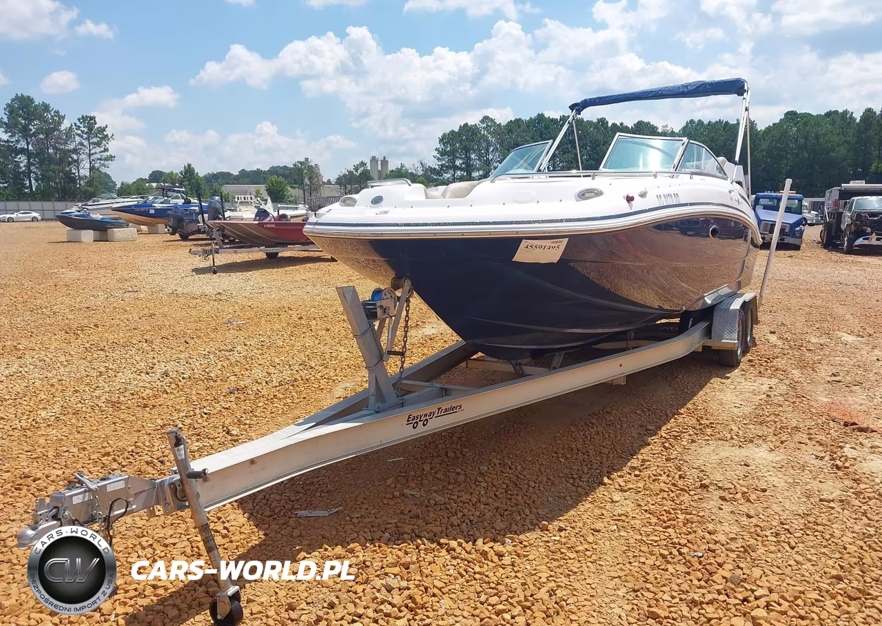 2014 Hurricane Sundeck 26 VIN:GDY18792J314 - 2