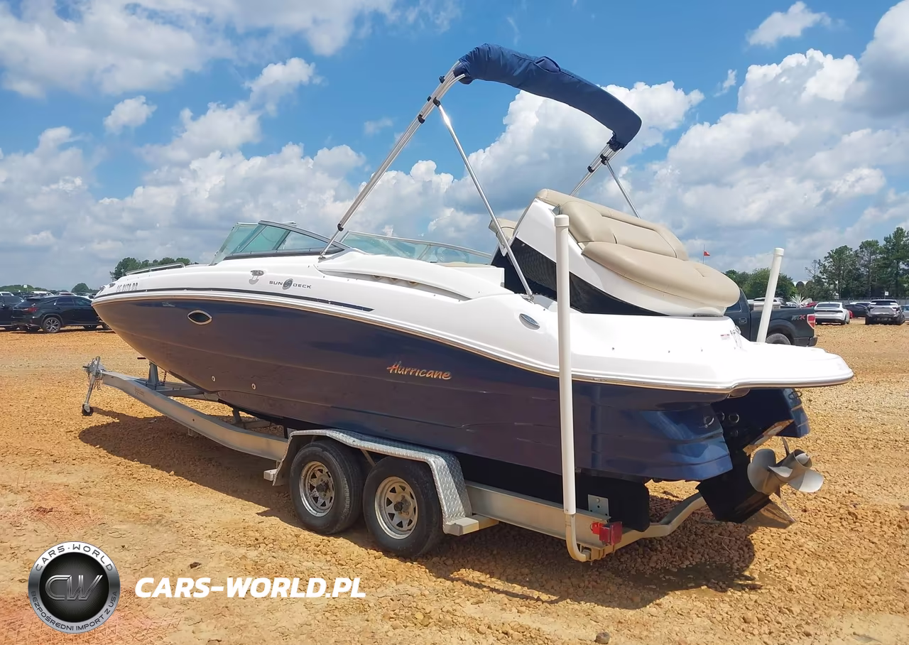 2014 Hurricane Sundeck 26 VIN:GDY18792J314 - 3