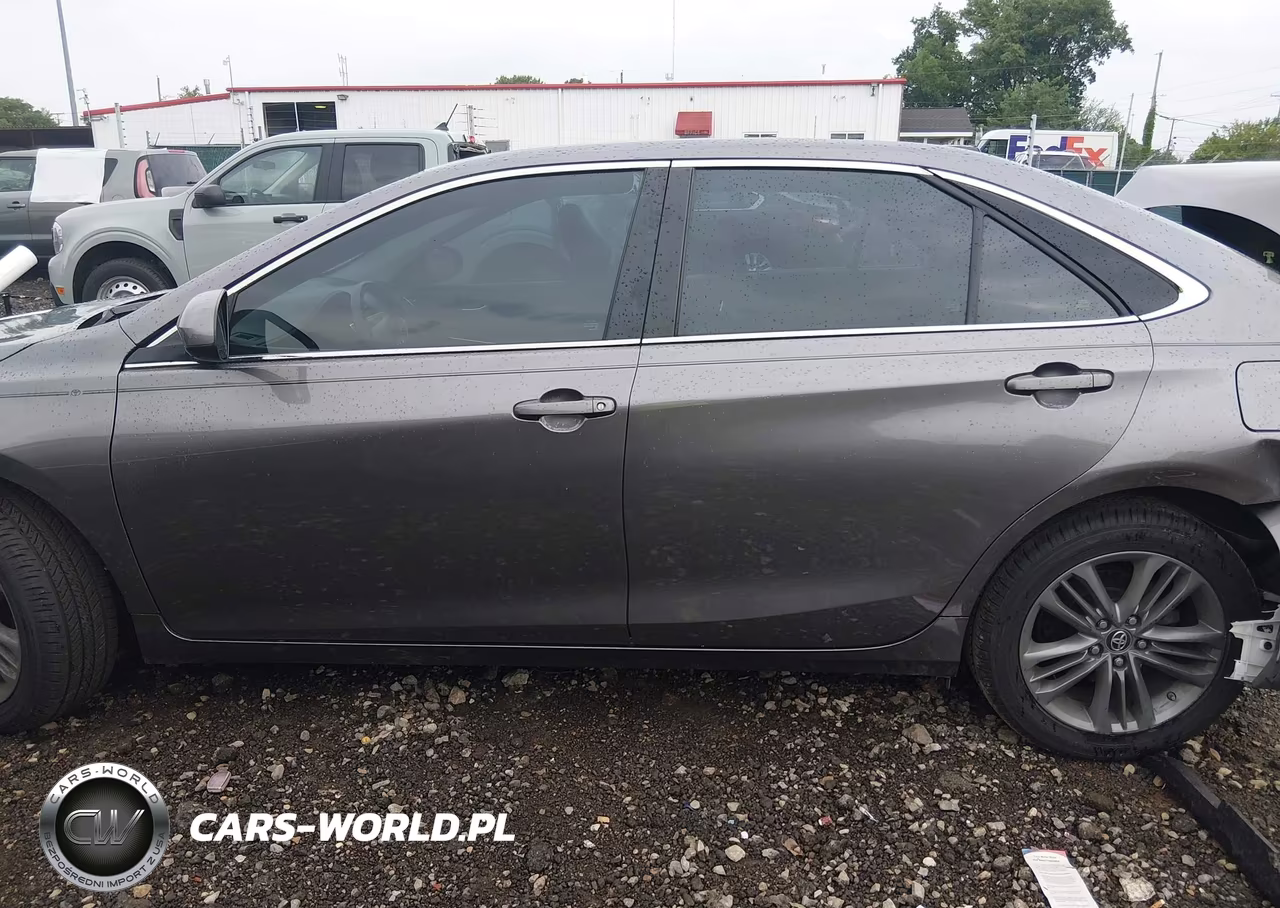 2017 Toyota Camry Se VIN:4T1BF1FK8HU812037 - 15
