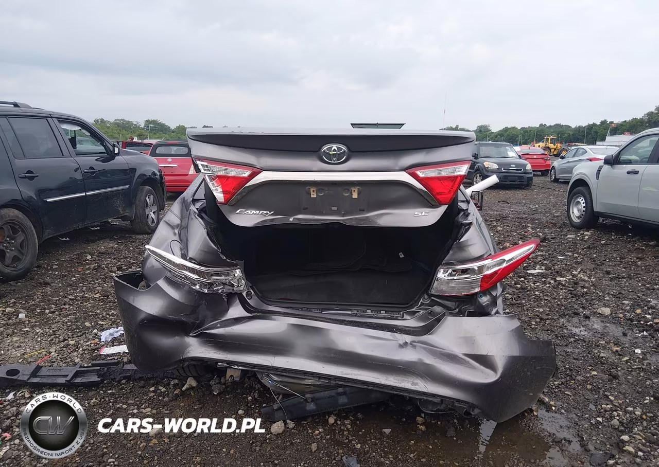 2017 Toyota Camry Se VIN:4T1BF1FK8HU812037 - 6