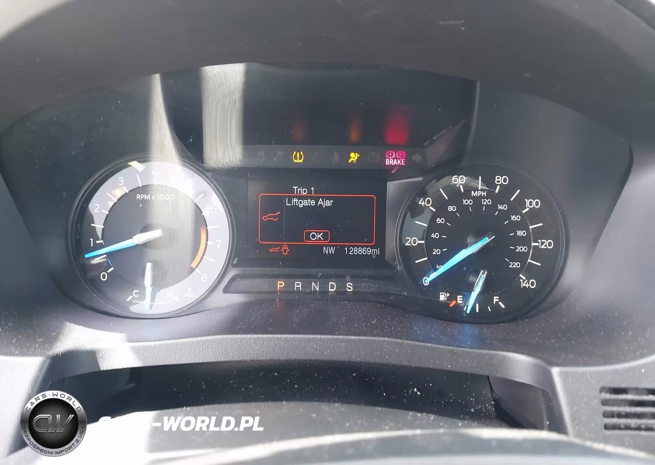 2017 Ford Explorer Xlt VIN:1FM5K7D86HGC14773 - 7