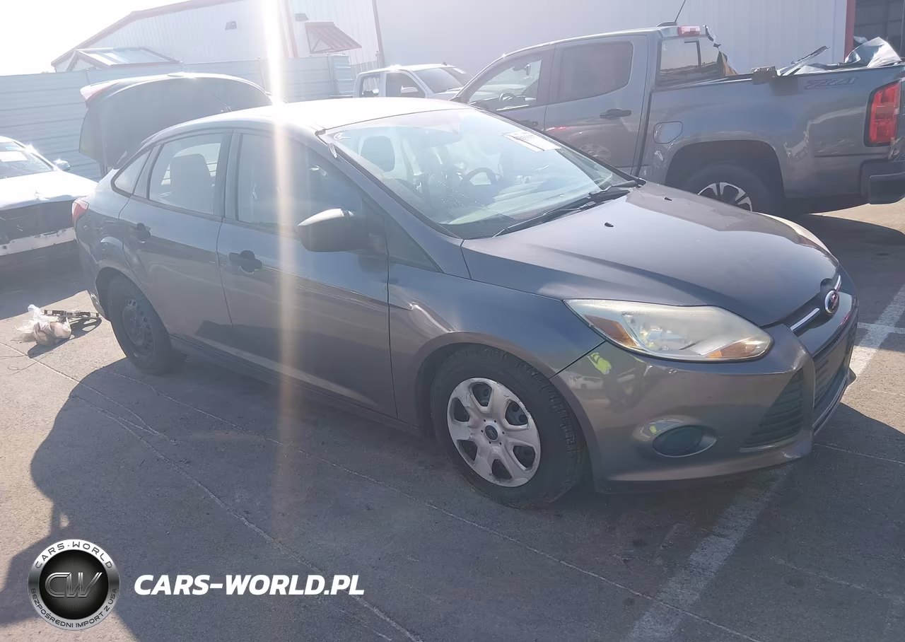 2013 Ford Focus S – zdjęcie 1 z 16