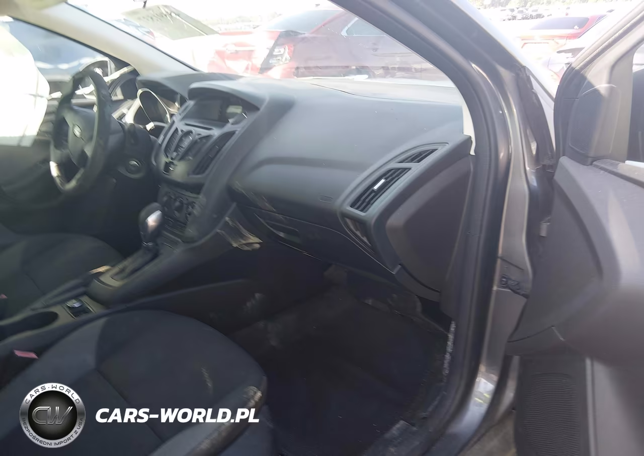 2013 Ford Focus S VIN:1FADP3E26DL330728 - 5