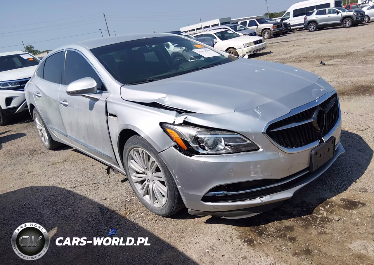 2018 Buick Lacrosse Essence – zdjęcie 1 z 16