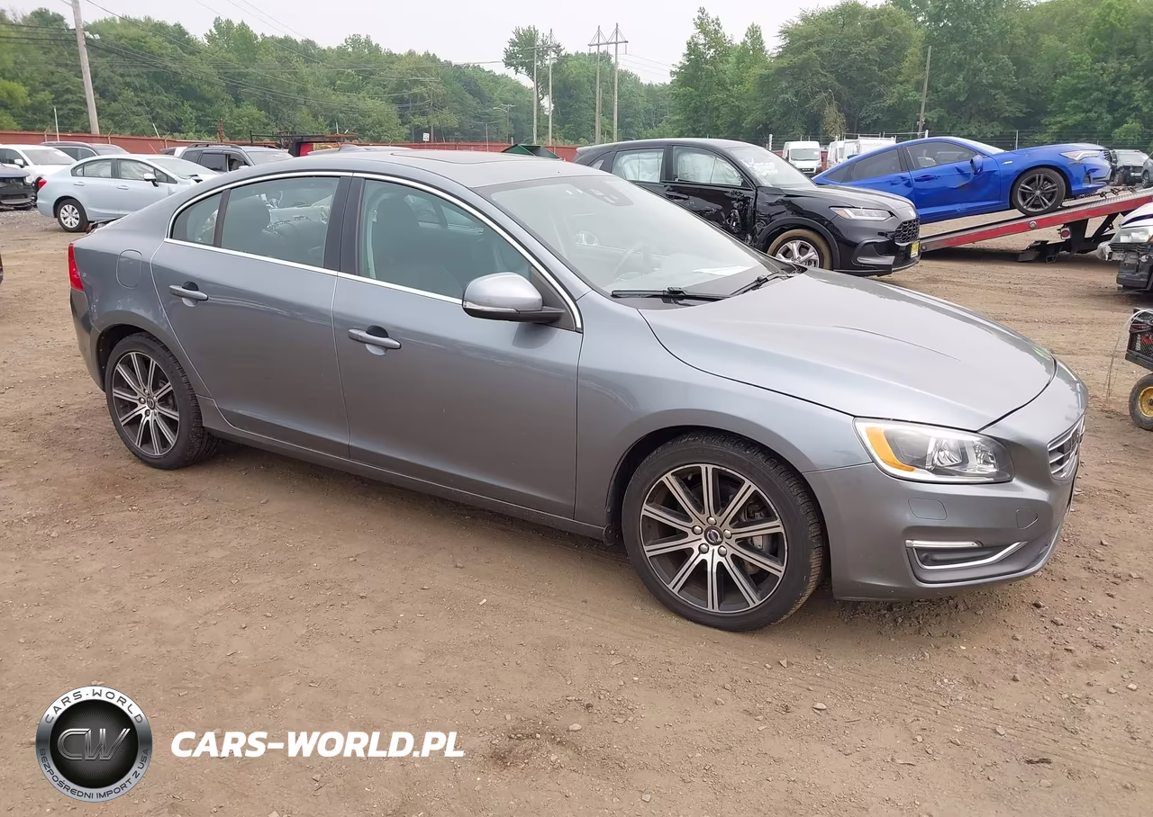 2016 Volvo S60 Inscription T5 Platinum – zdjęcie 1 z 18