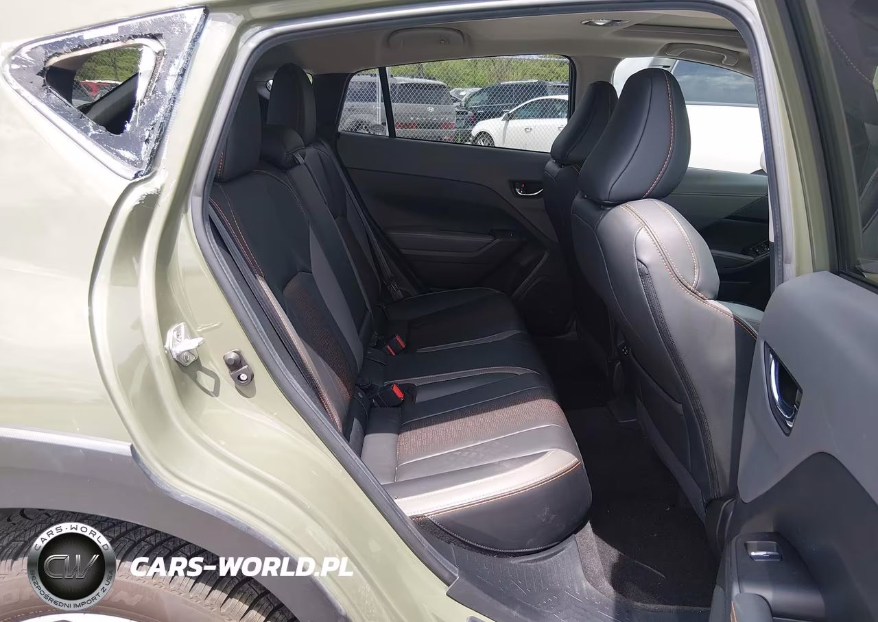 2024 Subaru Crosstrek Limited VIN:4S4GUHM65R3818962 - 8