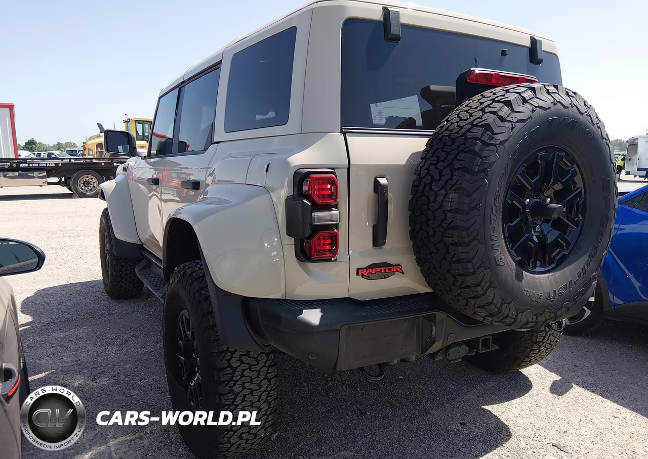 2025 Ford Bronco Raptor VIN:1FMEE0RR3SLA54575 - 3