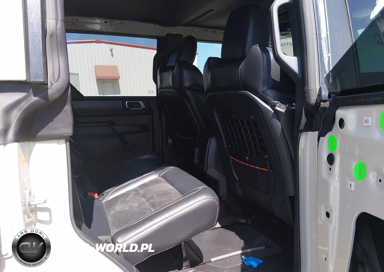 2025 Ford Bronco Raptor VIN:1FMEE0RR3SLA54575 - 8