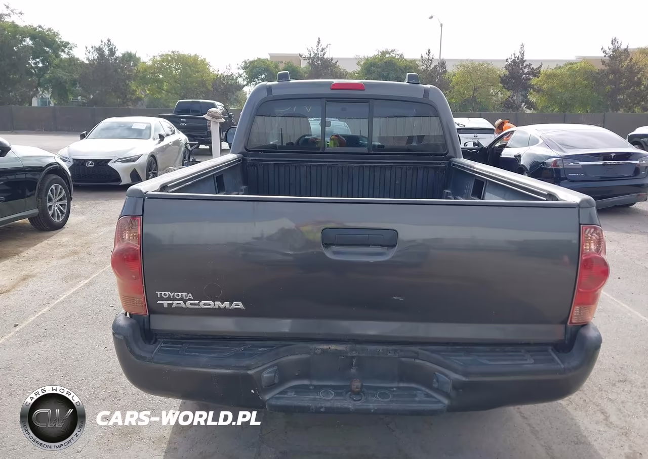2012 Toyota Tacoma VIN:5TFNX4CN2CX008919 - 16