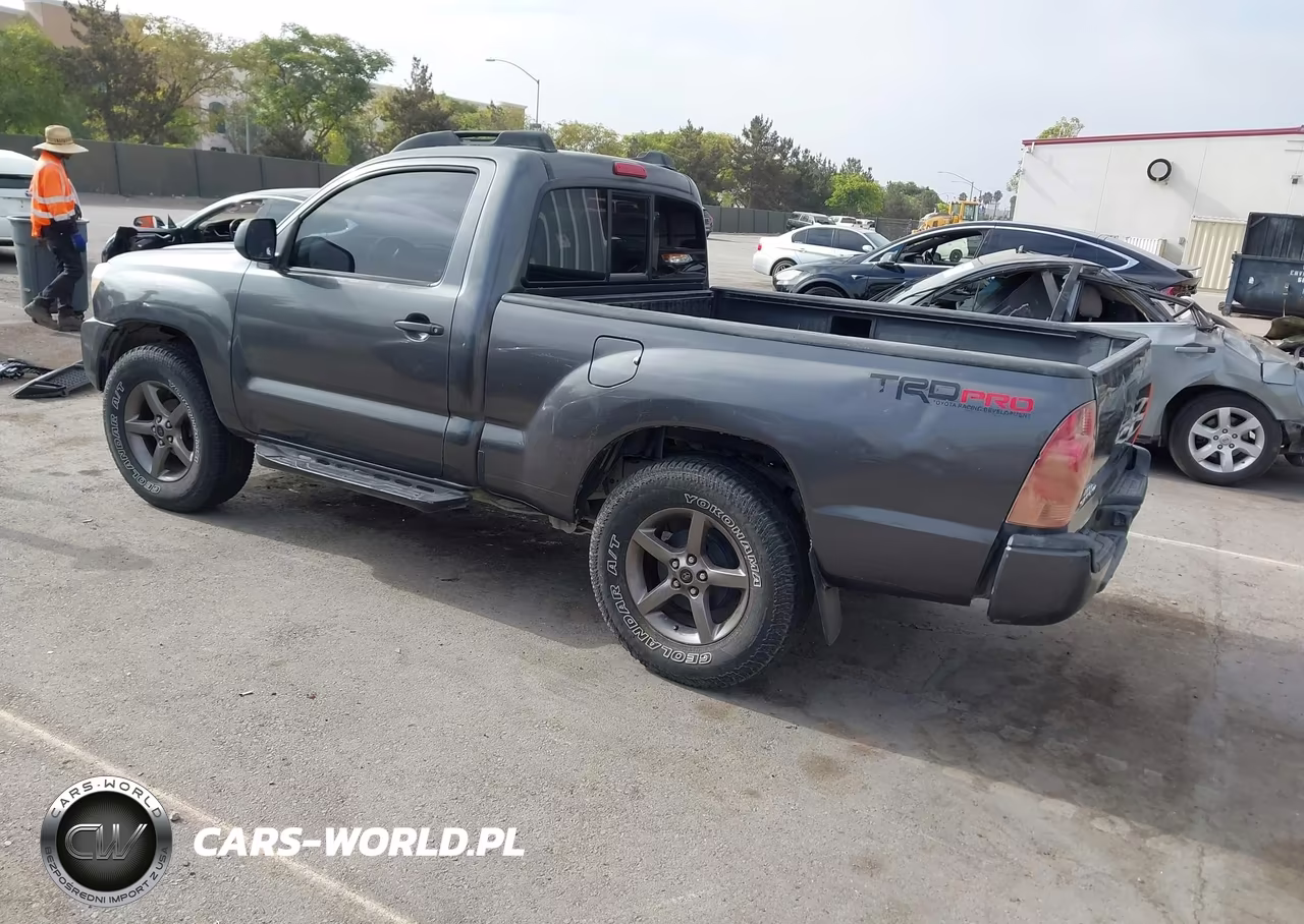 2012 Toyota Tacoma VIN:5TFNX4CN2CX008919 - 3