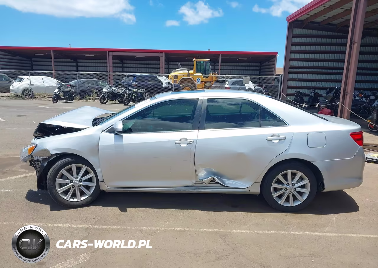 2013 Toyota Camry Xle VIN:4T1BF1FK4DU274303 - 15